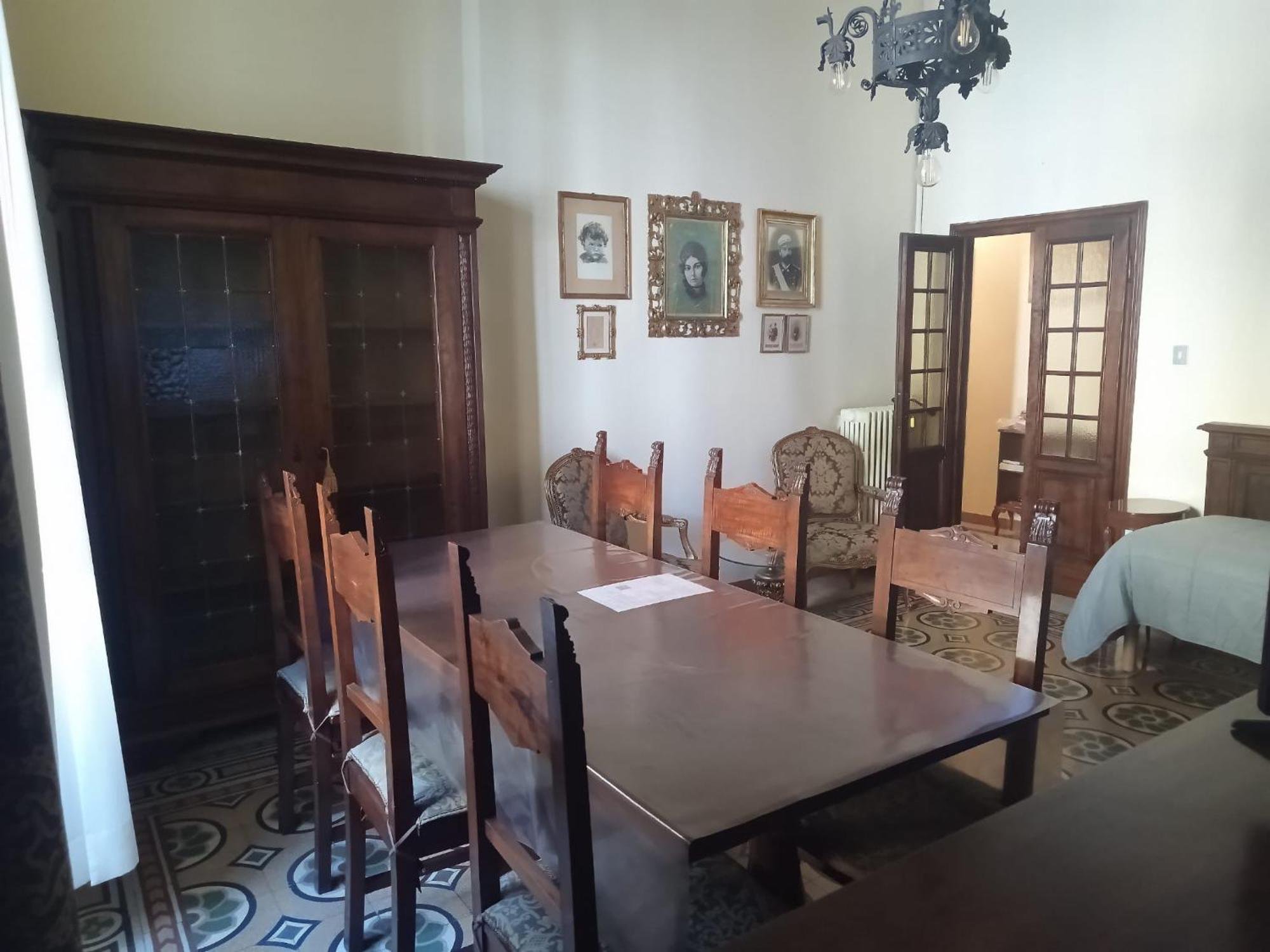 Nobility In The Heart Of Florence! Appartement