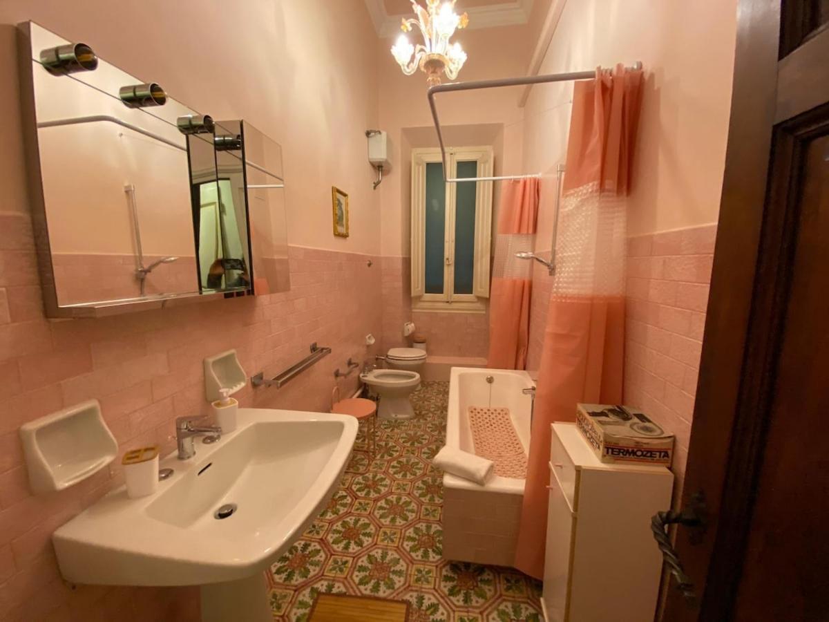 Nobility In The Heart Of Florence! Appartamento Firenze